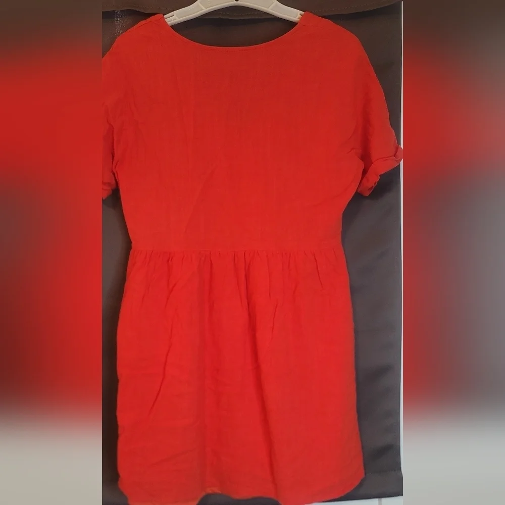 *NEW IN* Viscose And Linen Layered Dress With Pockets And Wooden Buttons Sz M - Picture 8 of 13